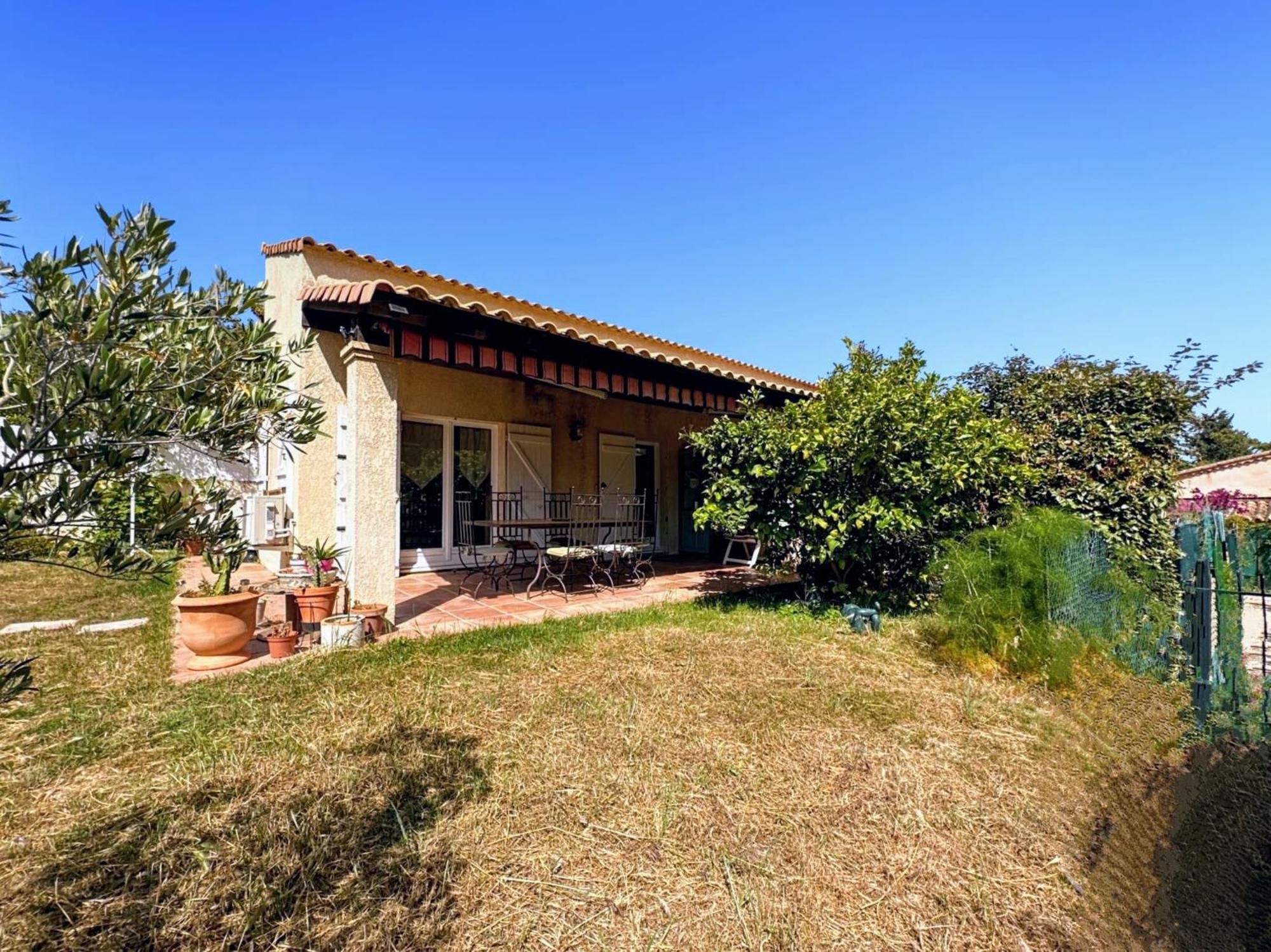 Maisonnette Kalis Calme Avec Climatisation Parking Jardin Cadre Campagne Plages A Pieds Bandol Bagian luar foto