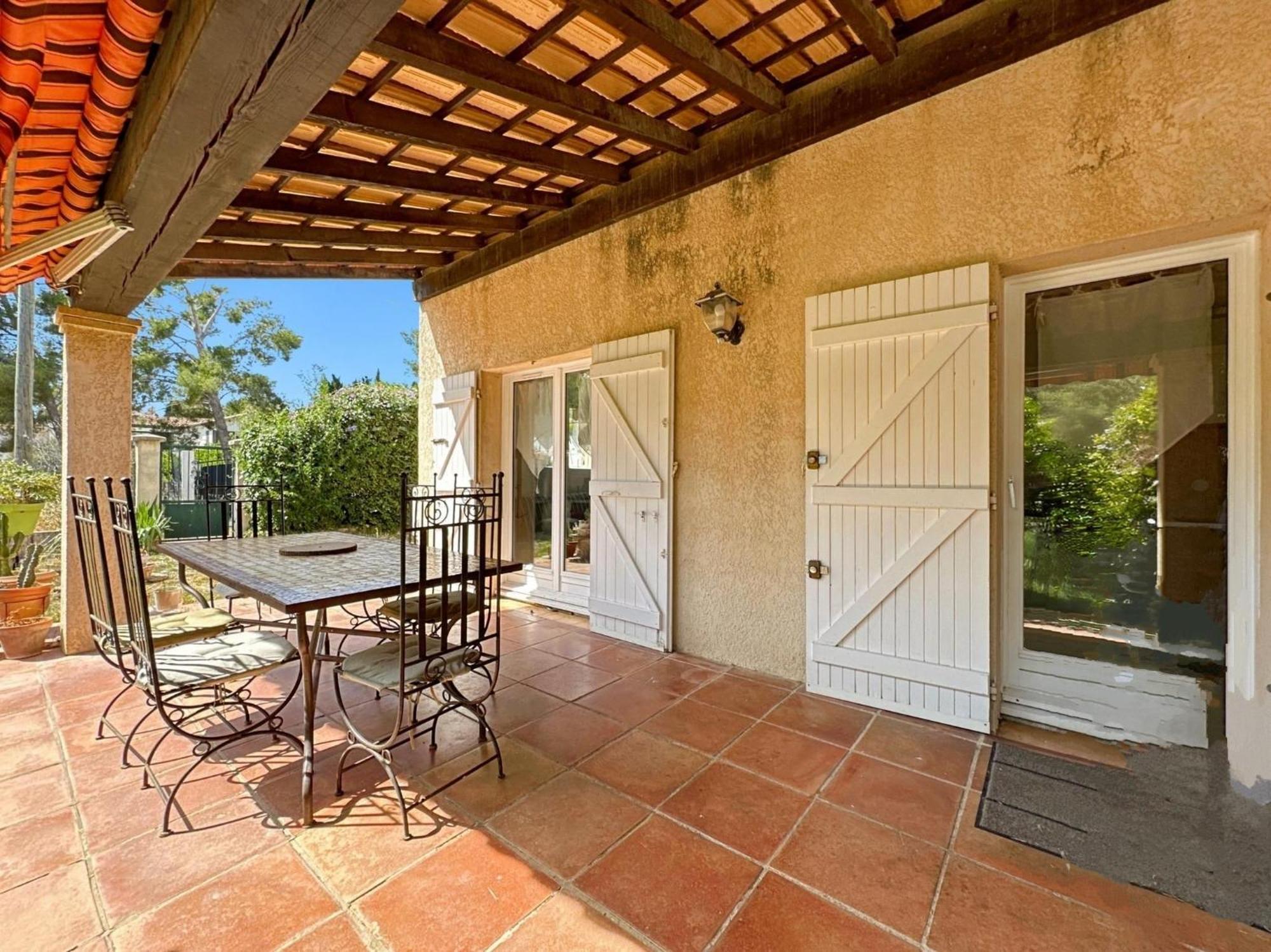 Maisonnette Kalis Calme Avec Climatisation Parking Jardin Cadre Campagne Plages A Pieds Bandol Bagian luar foto