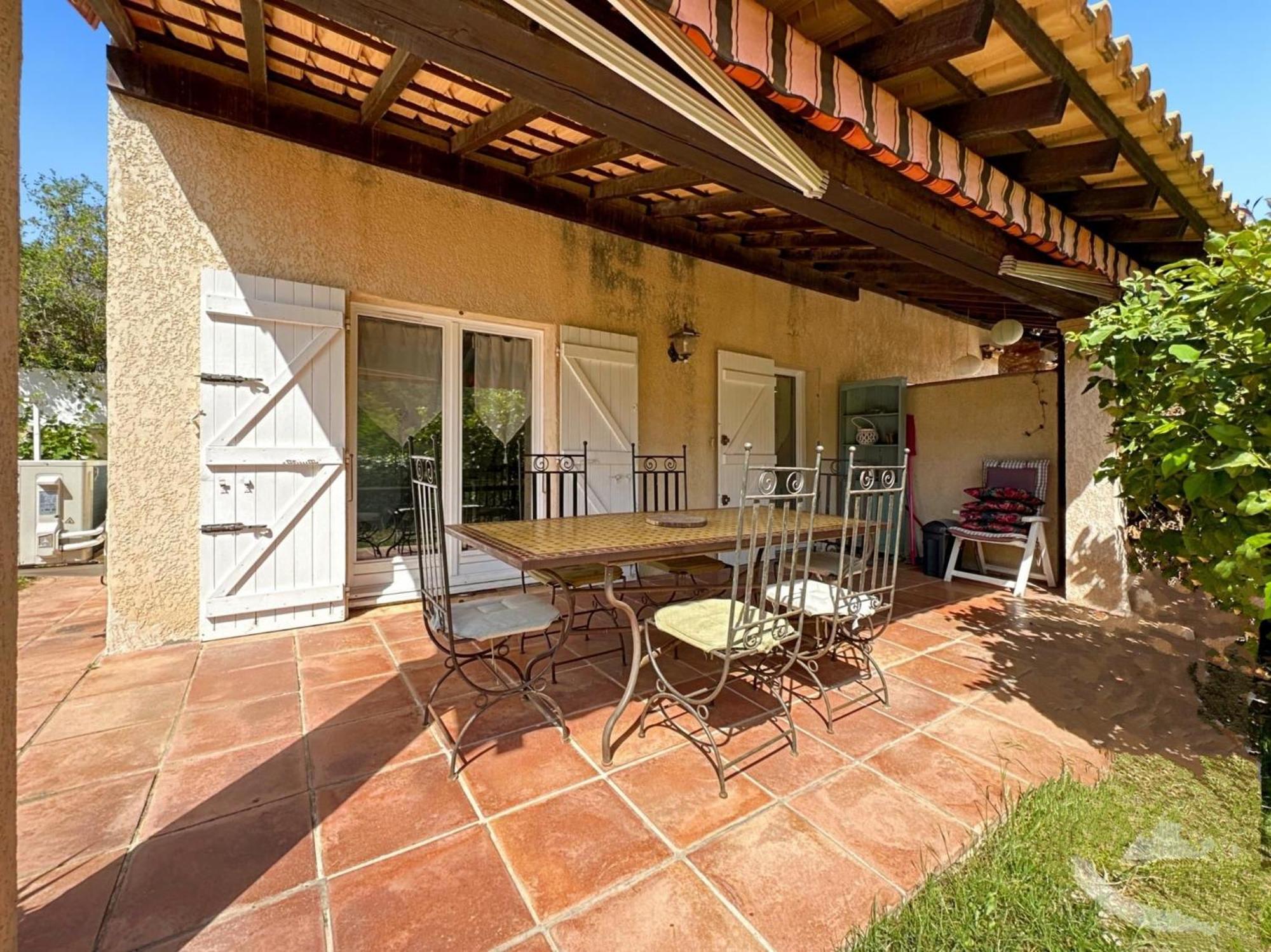 Maisonnette Kalis Calme Avec Climatisation Parking Jardin Cadre Campagne Plages A Pieds Bandol Bagian luar foto
