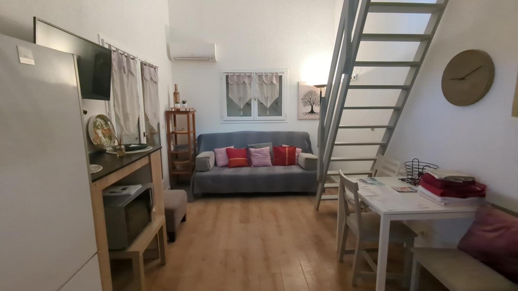 Maisonnette Kalis Calme Avec Climatisation Parking Jardin Cadre Campagne Plages A Pieds Bandol Bagian luar foto